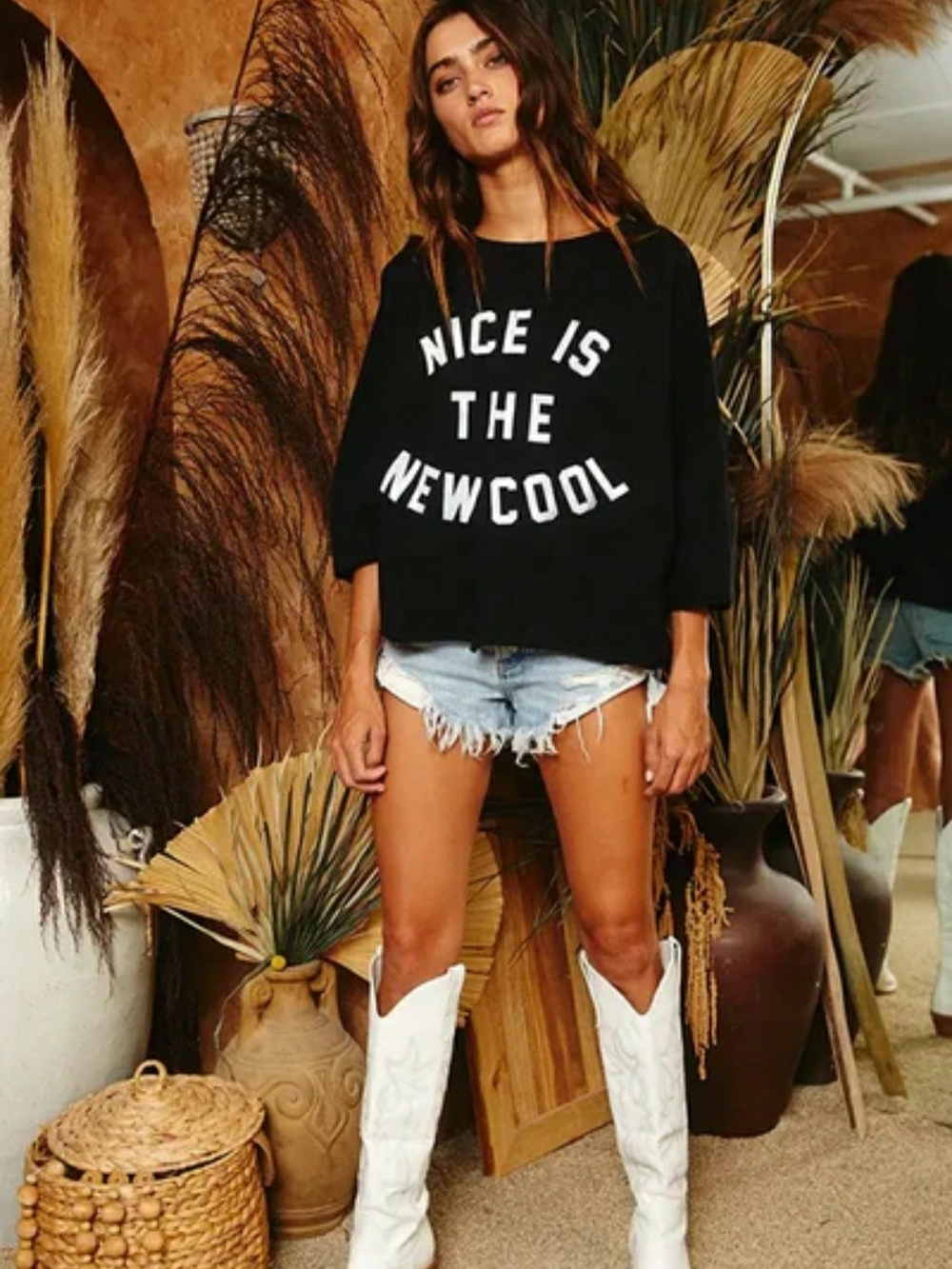 BUCKETLIST OVERSIZED GRAPHIC TEE